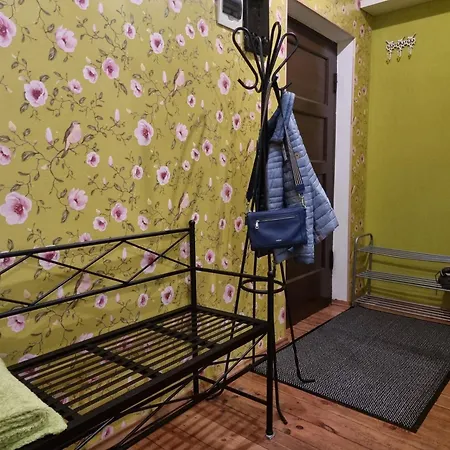 2 Bedroom Next To Hall With Parking Διαμέρισμα *